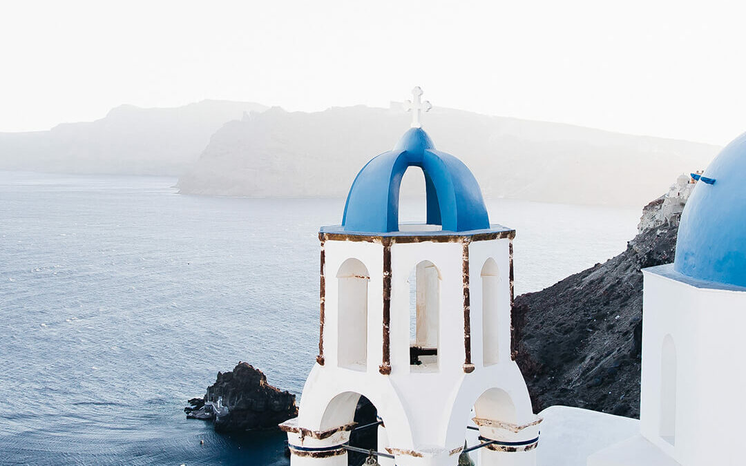 Santorini Surprises: Where to stay, What to Do, & Ways to Save